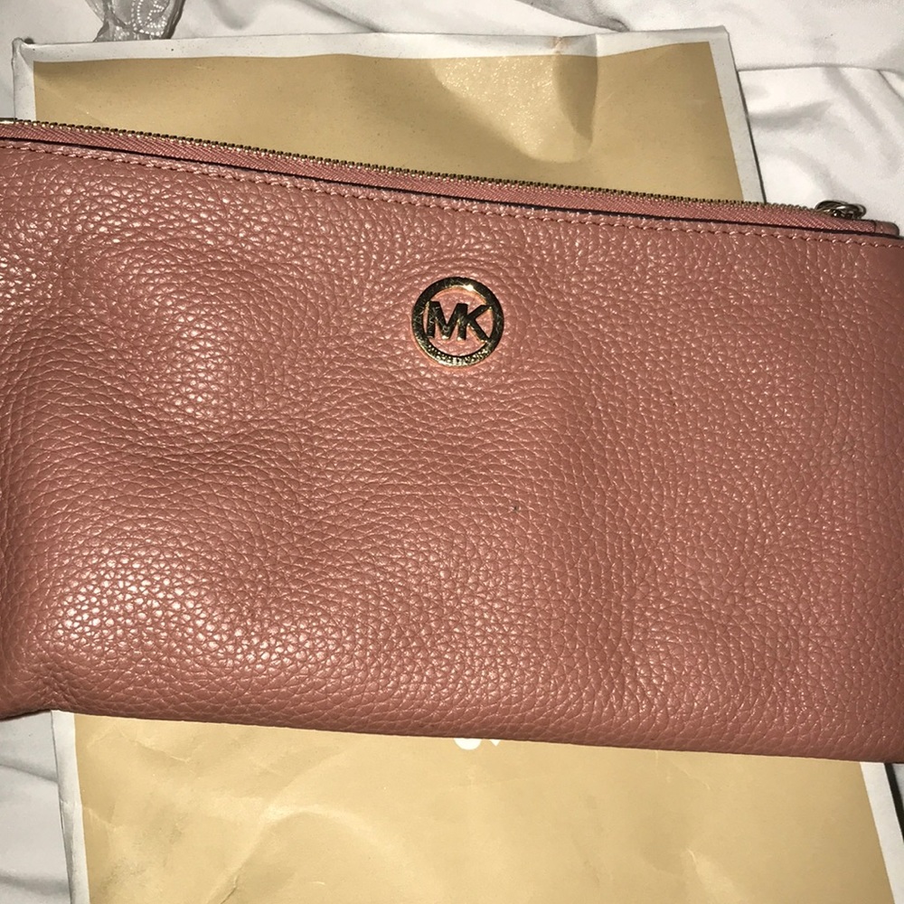Michael Kors Wristlet